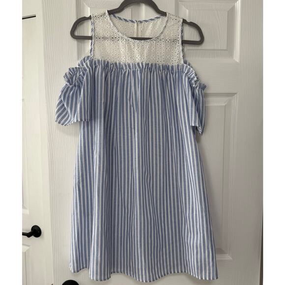 Andree by Unit New Women's Striped Pockets Cold Shoulder Dress Size Medium - Picture 1 of 13